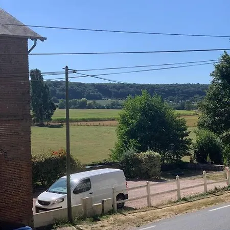 Maison De * Saint-Martin-de-Bienfaite-la-Cressonniere