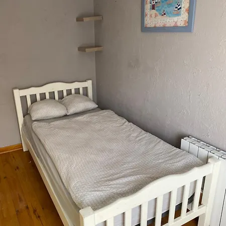 Maison De Saint-Martin-de-Bienfaite-la-Cressonniere