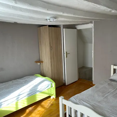 Maison De * Saint-Martin-de-Bienfaite-la-Cressonniere